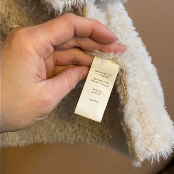 Bass Vest - Picture 3 of 6